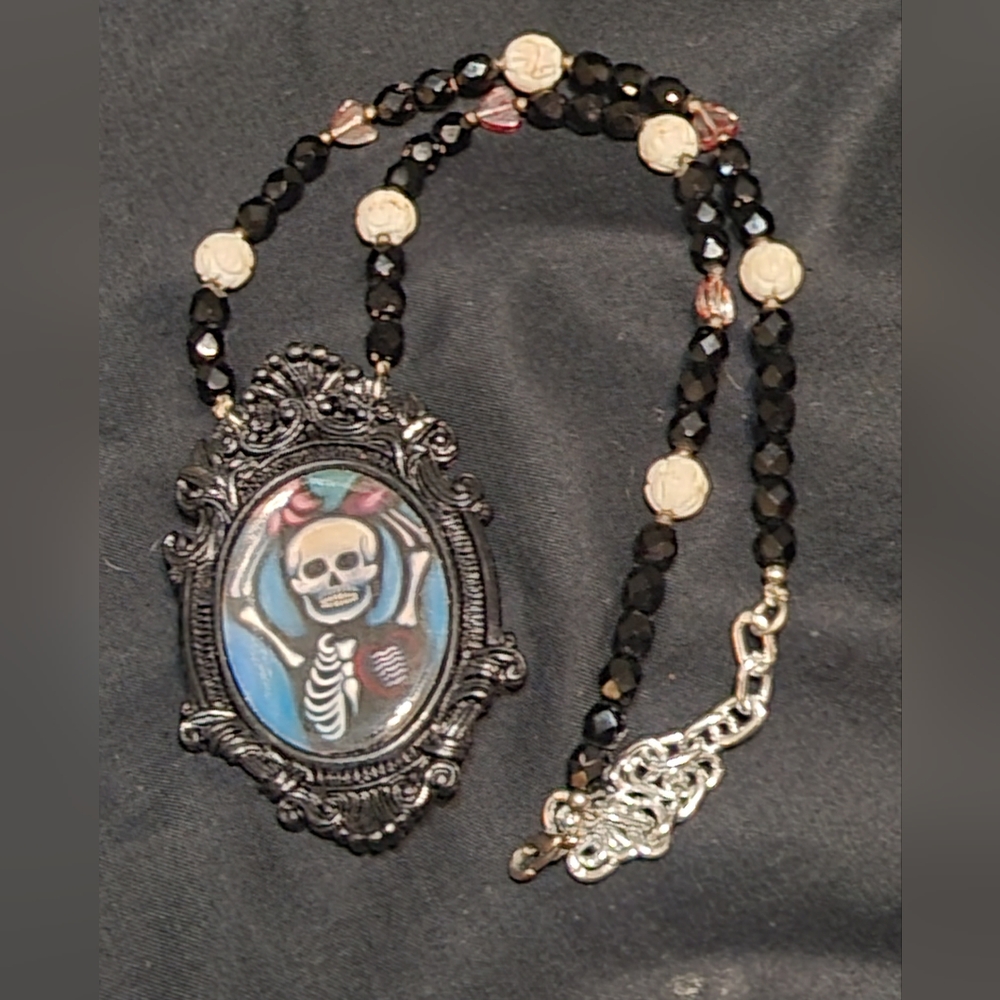 Handmade Skull cameo necklace